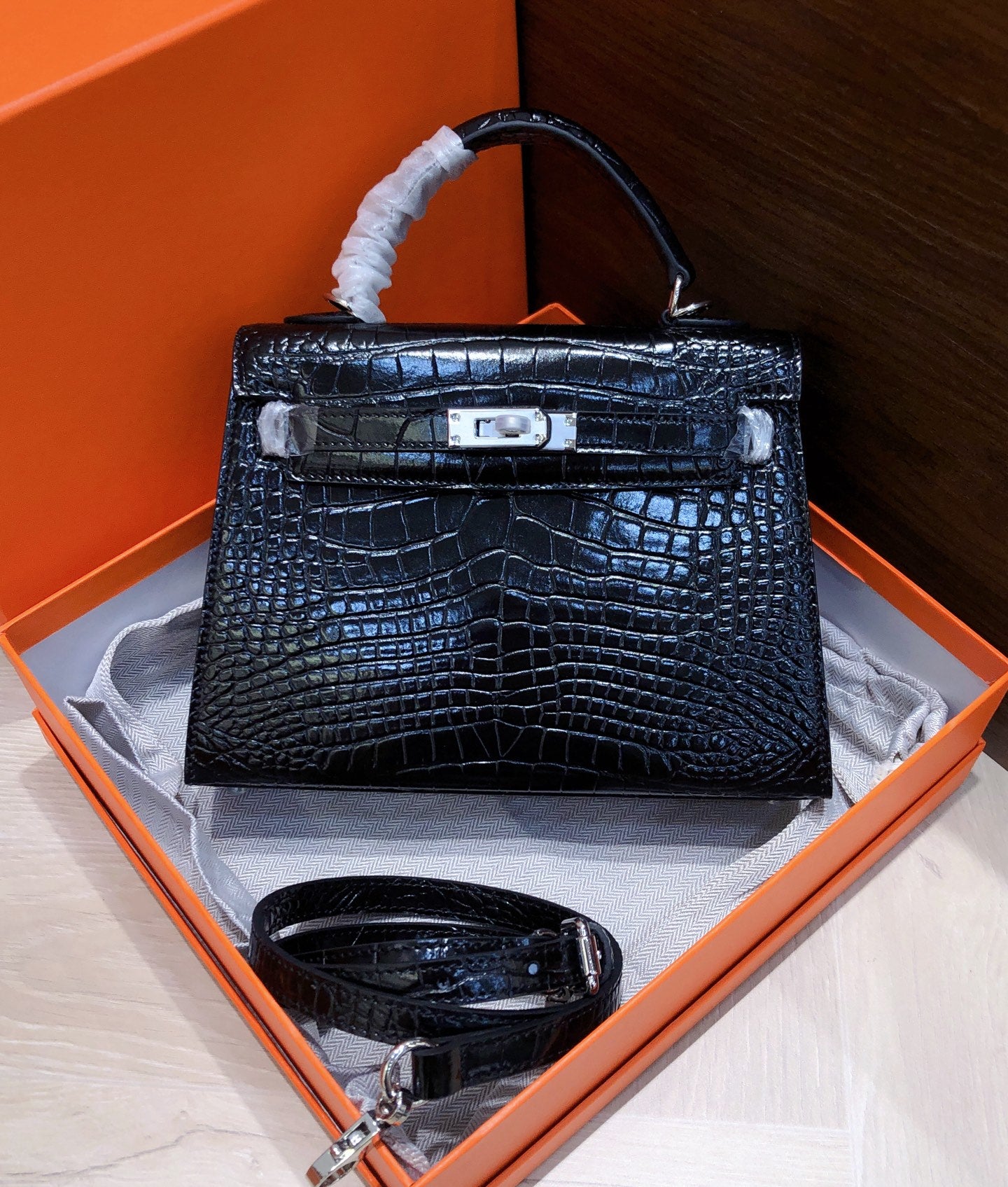 Kelly Sellier 22cm Noir Shiny Crocodile Leather Gold Hardware & Palladium Hardware Women Handbag