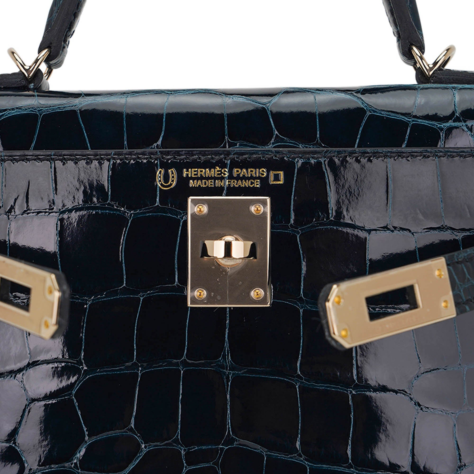 👜Limited Edition Verso Mini Kelly 20 Sellier Bag Vert Rousseau & Blue Paon Alligator with Permabrass Hardware