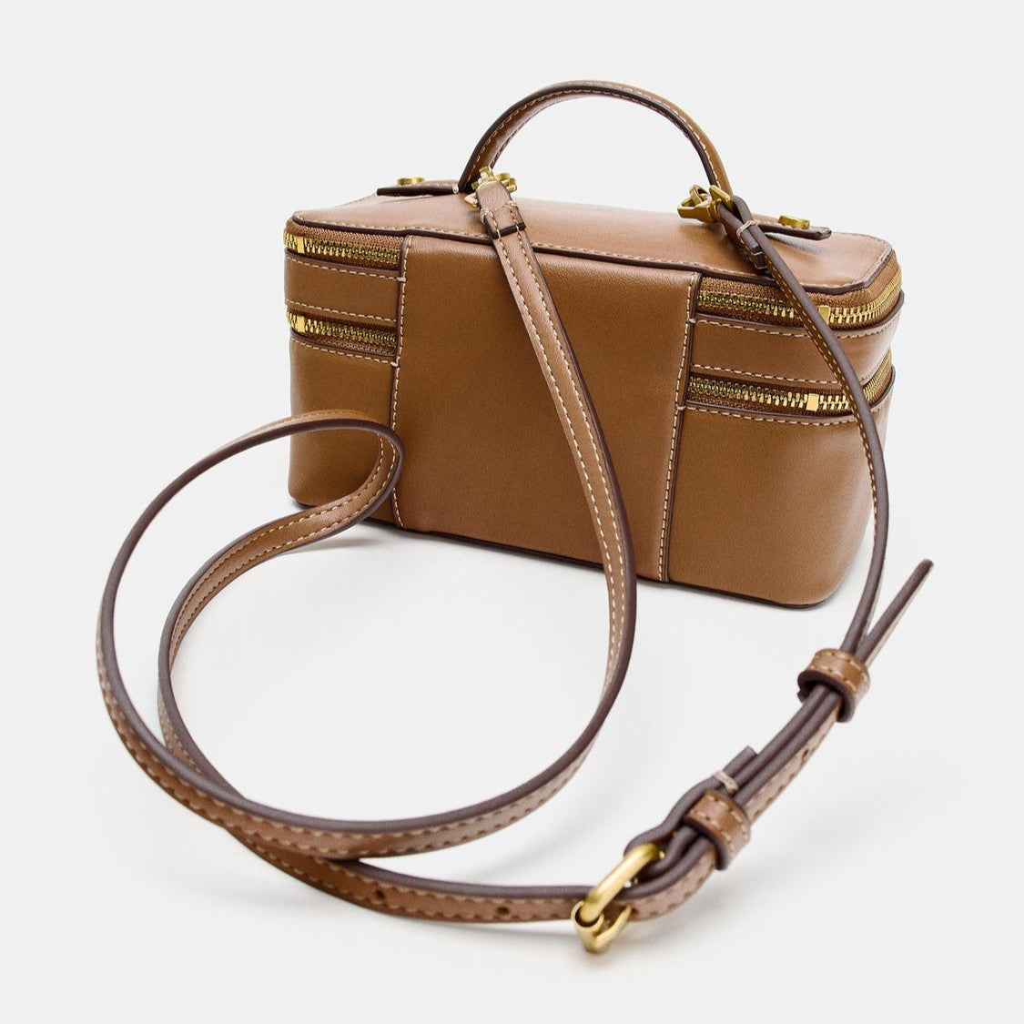 Warm Caramel Dual-Compartment Rectangular Vanity Carry Casket With Contrast Stitch Detailing, Curved Top Gripping Loop And Double Metallic Zip Track Closure Train Case