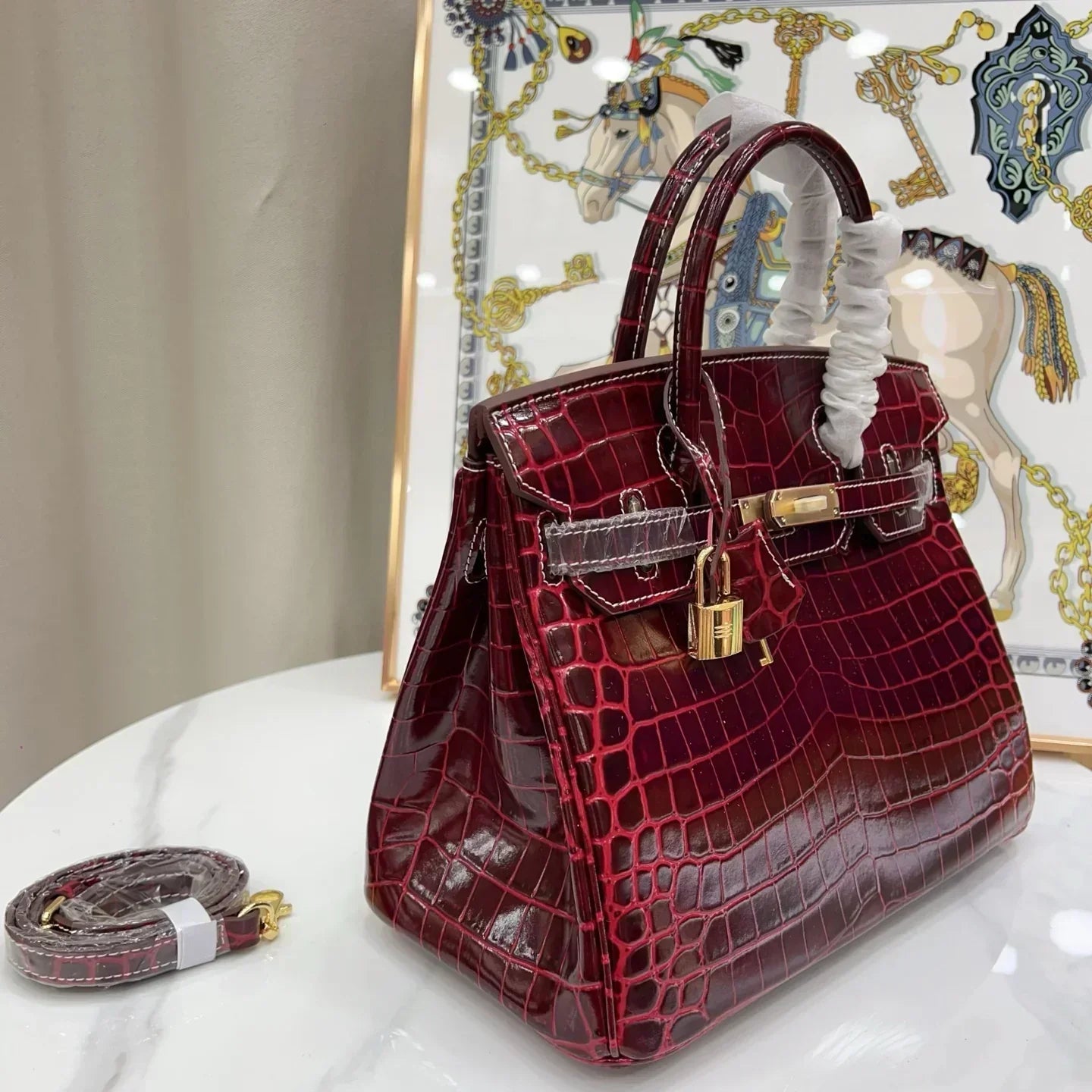 👜Birkin 35 Bag Bordeaux Porosus Crocodile with Gold Hardware