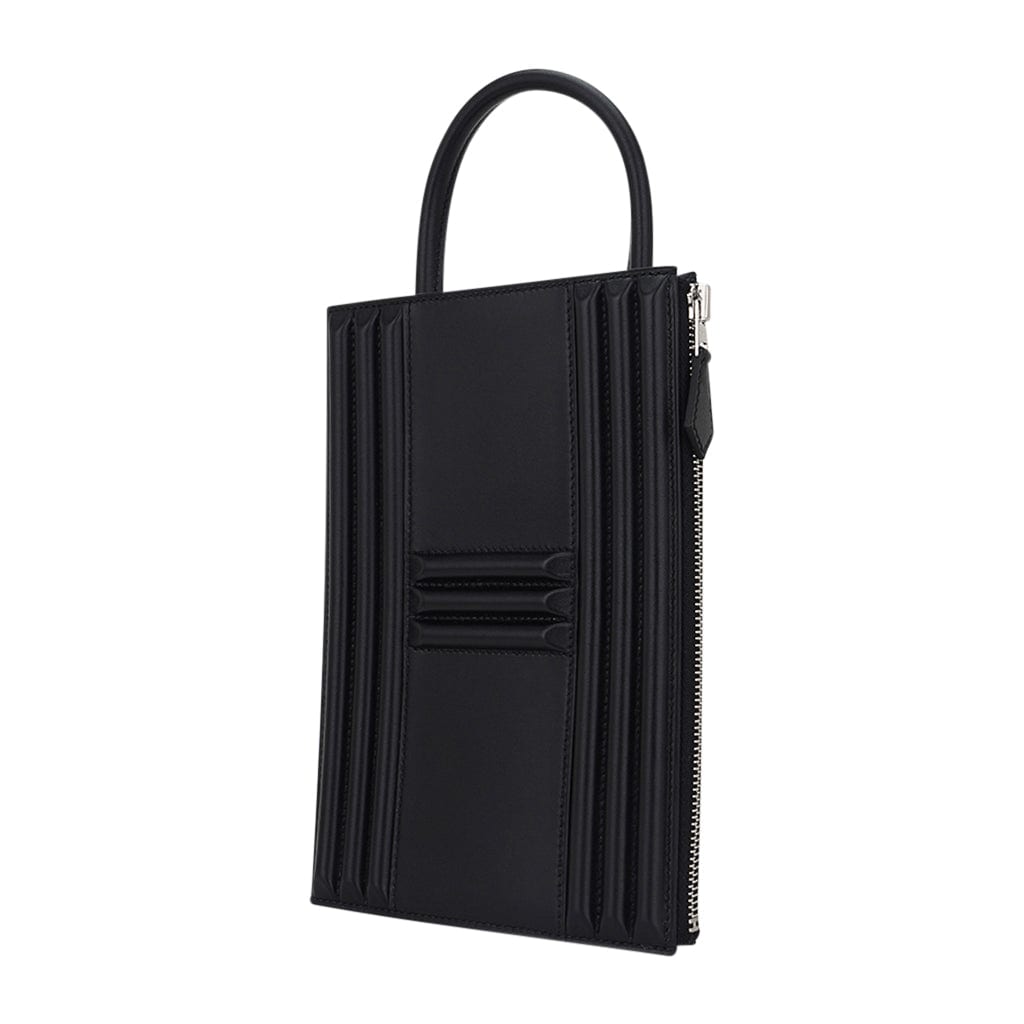👜Limited Edition Cadena Bag Black Tadelakt Leather