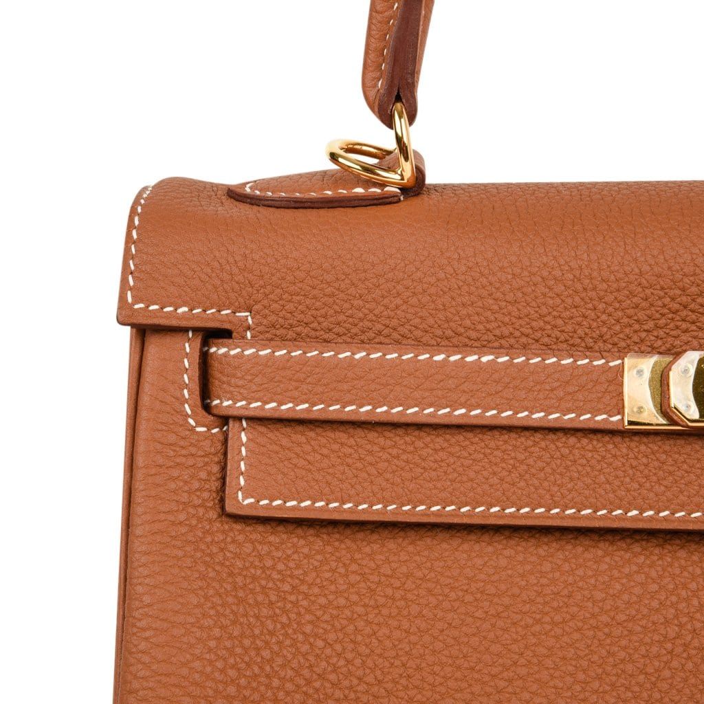 👜Kelly 25 Retourne Bag Coveted Gold Togo Gold Hardware