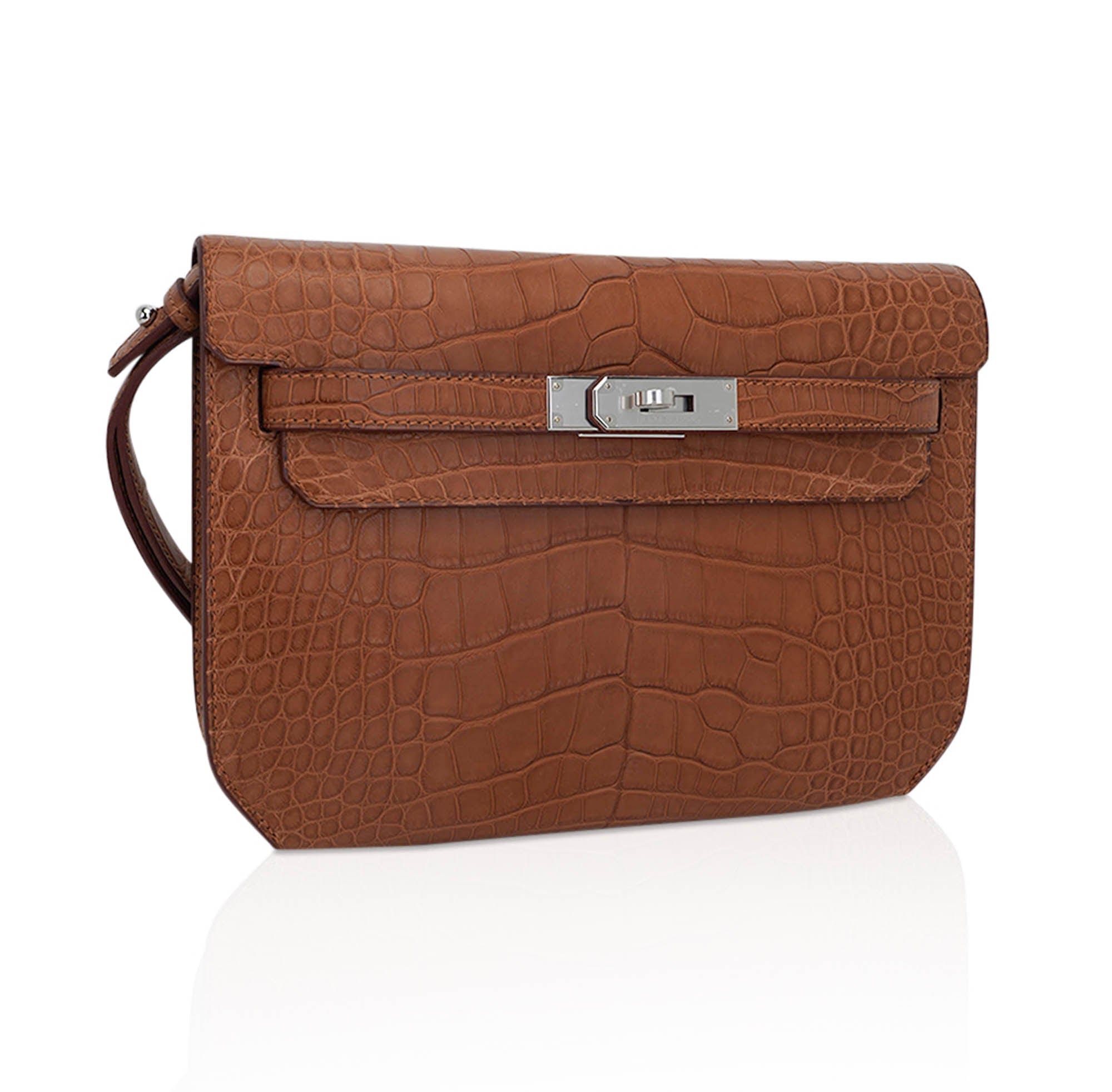👜Kelly Depeches 25 Pouch Matte Gold Alligator with Palladium Hardware