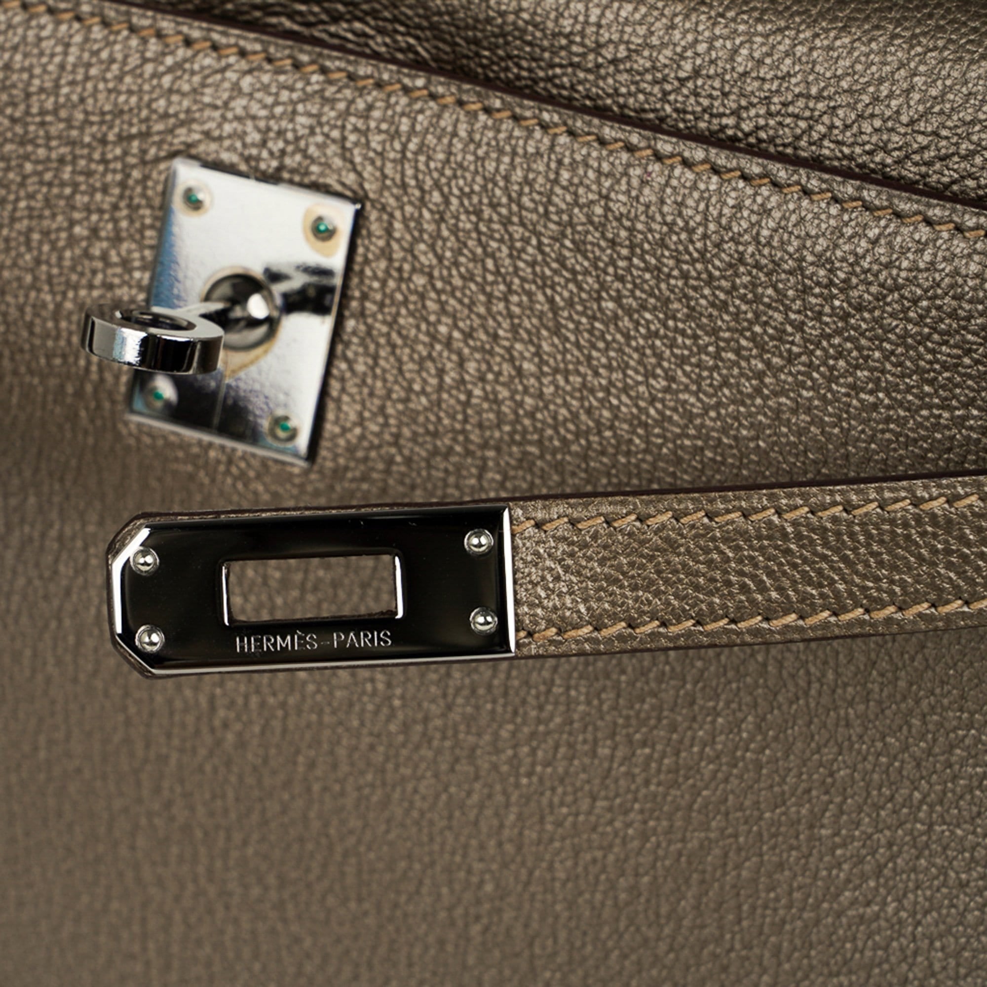 👜Kelly Pochette Metallic Bronze Clutch Bag Chevre Palladium