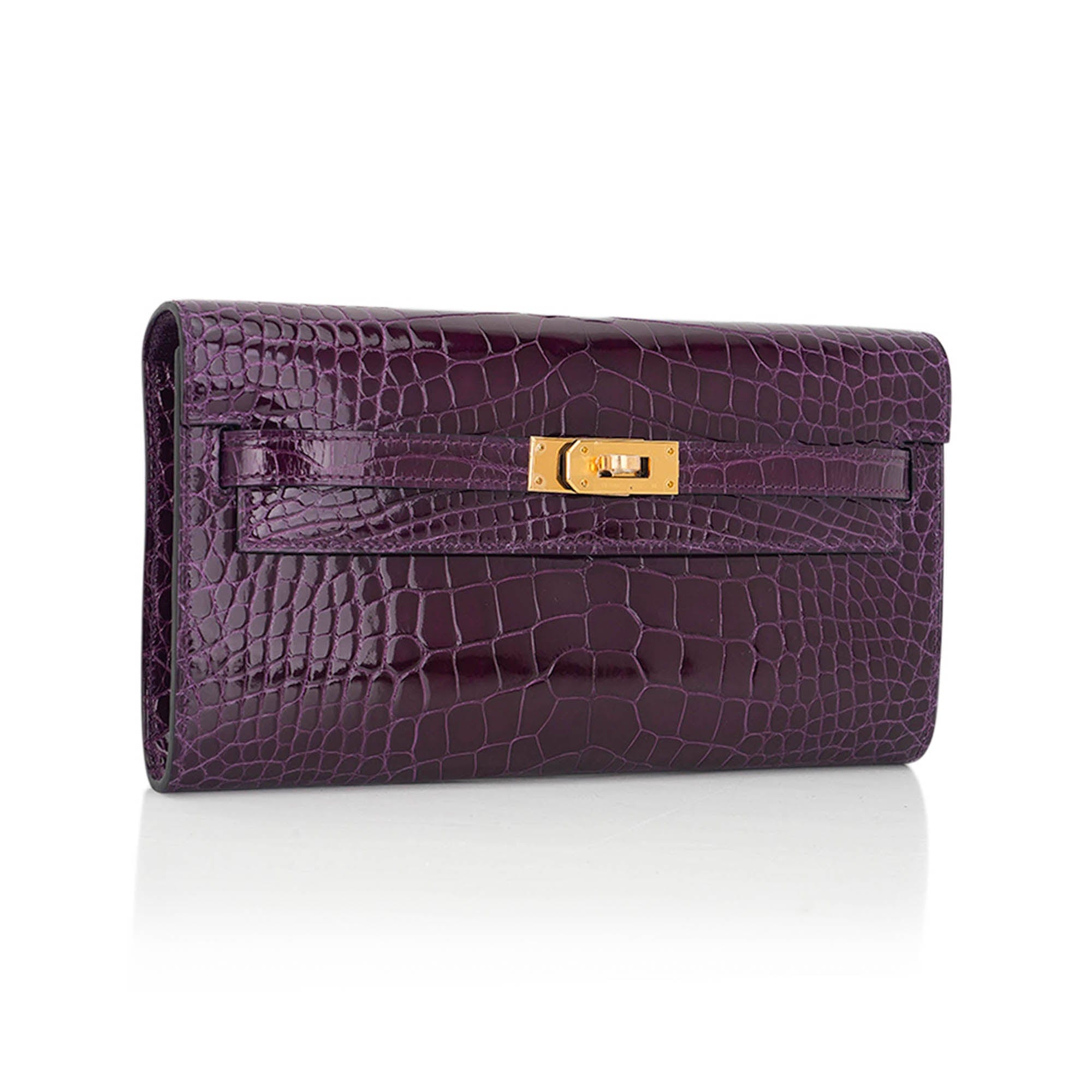 👜Kelly Classique To Go Wallet Cassis Alligator with Gold Hardware