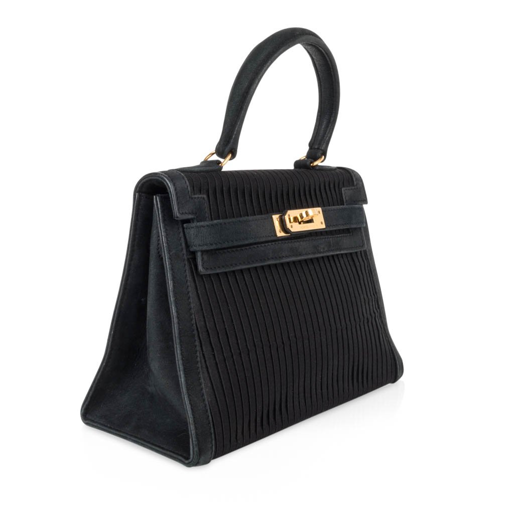 👜Kelly 20 Mini Vintage Bag Black Pleated Silk Suede Trim Gold Hardware